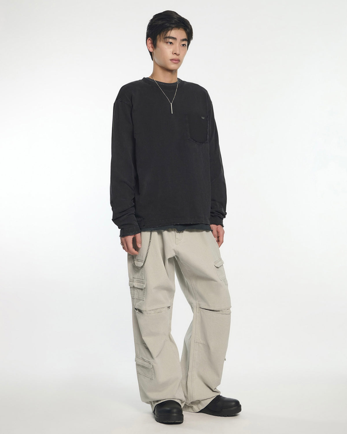 【NOMANUAL】DETACHED POCKET LONG SLEEVE TEE