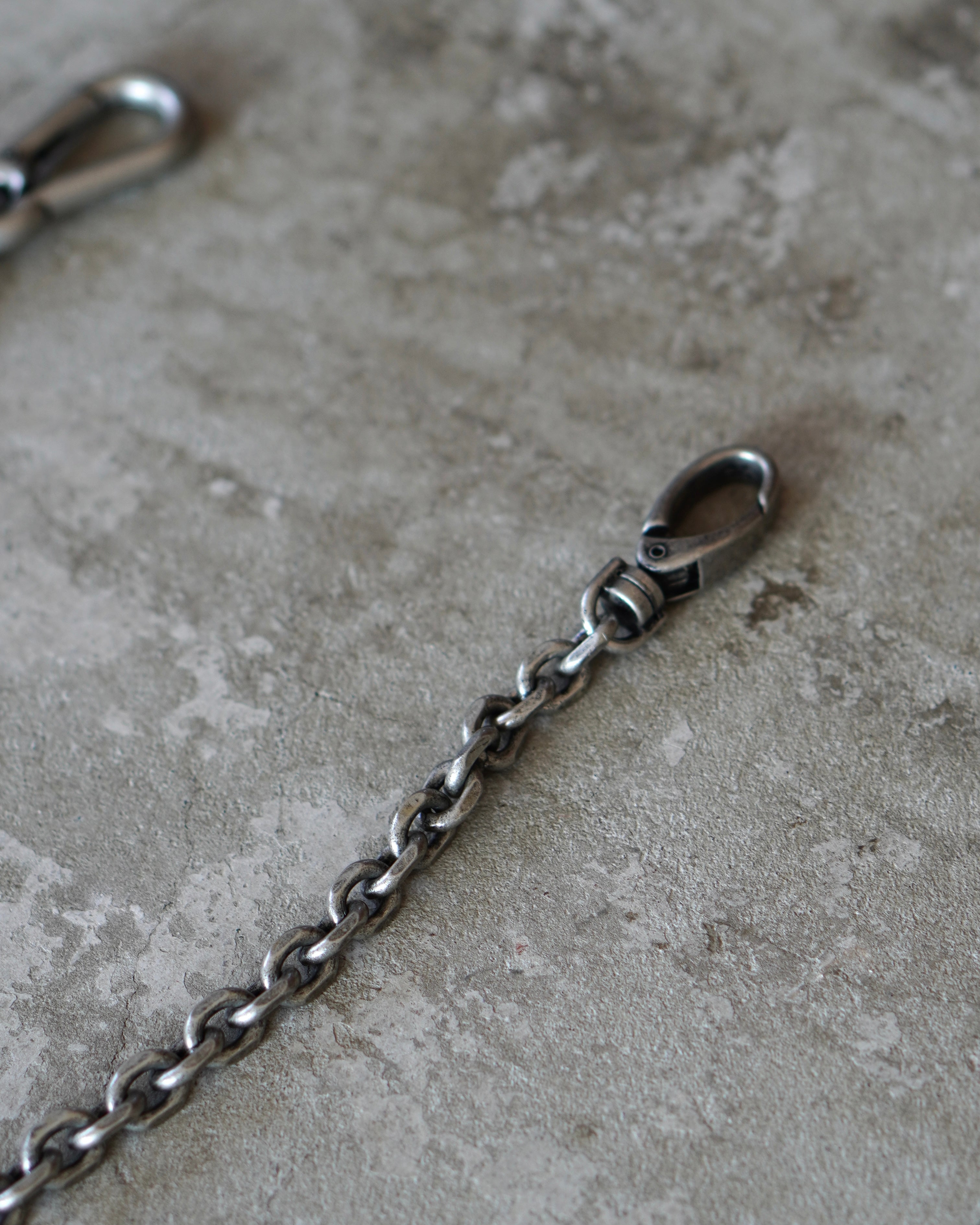 【CHIKASHITSU PLUS HIGH】Industrial link wallet chain