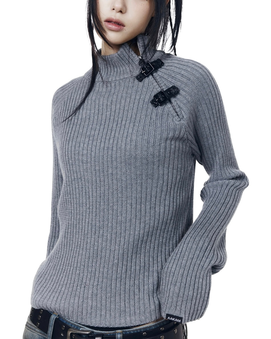 【AAKAM】Slant Zipper Belted Knit