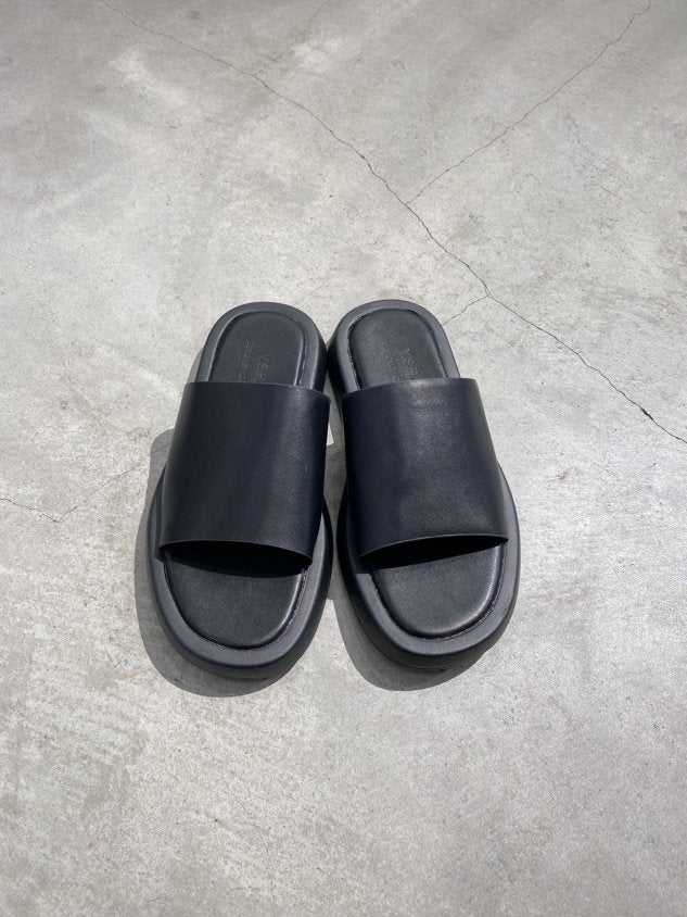 受注制【Chikashitsu +】design leather sandal (2color)