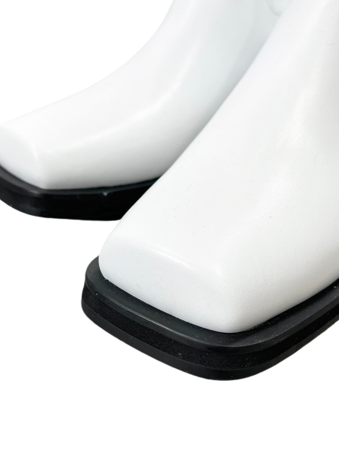 受注制【Chikashitsu +】square toe heel boots (2color)