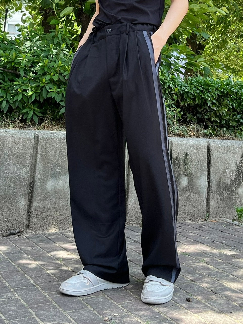 受注制【Chikashitsu +】side line slacks (3color)