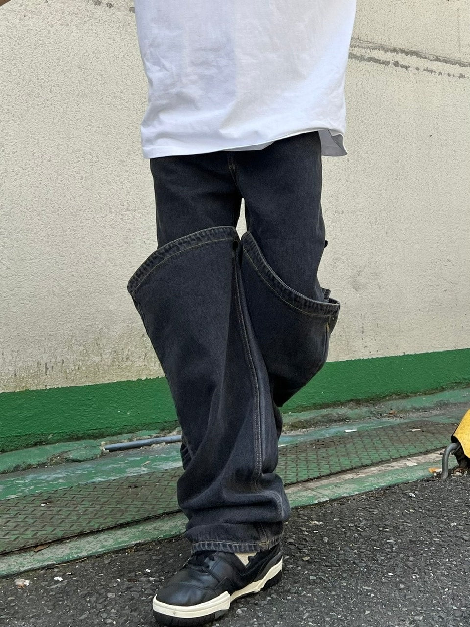 受注制【Chikashitsu +】docking 2way denim pants