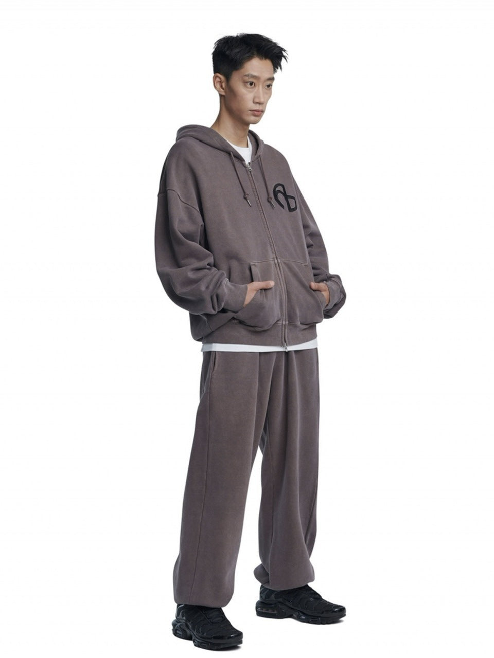 【NOMANUAL】OVERDYED SWEATPANTS