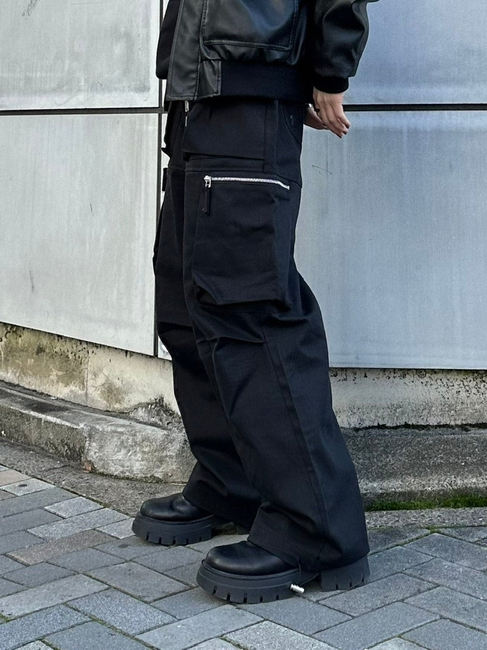 大阪店WEB限定受注制【Chikashitsu +】zip cargo pants