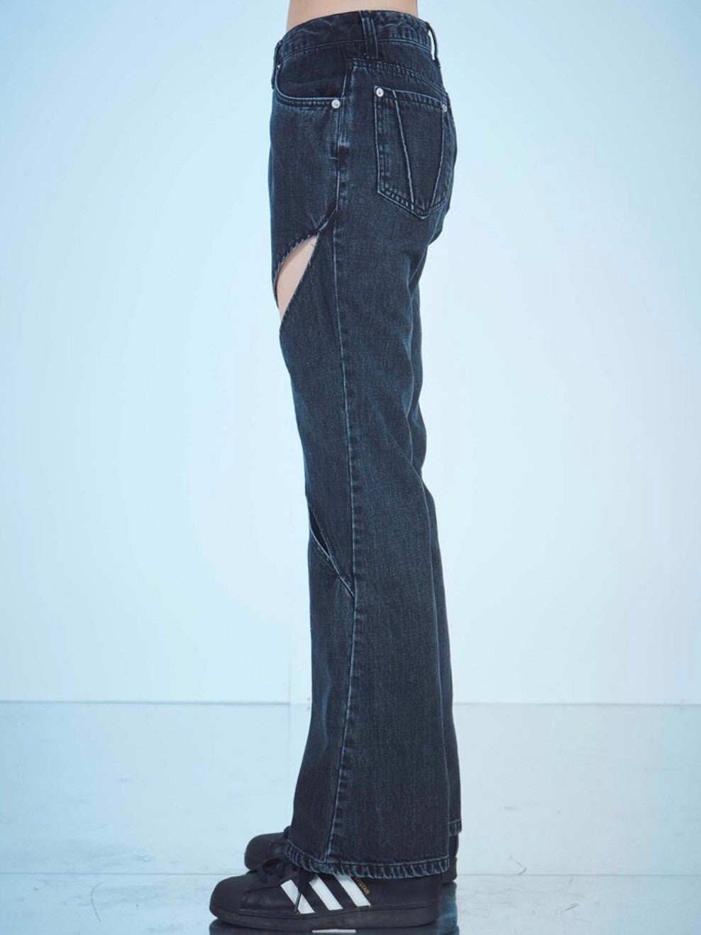 【DILETTANTISME】CUTOUT ZIPPER DENIM