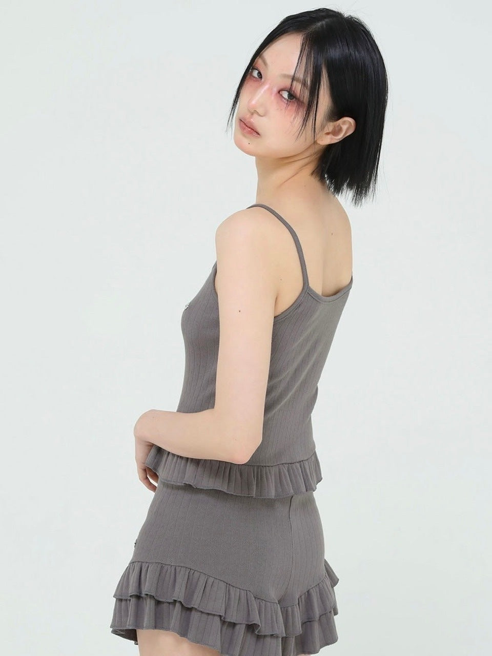 【Uglyshadow】US RUFFLE SLEEVELESS