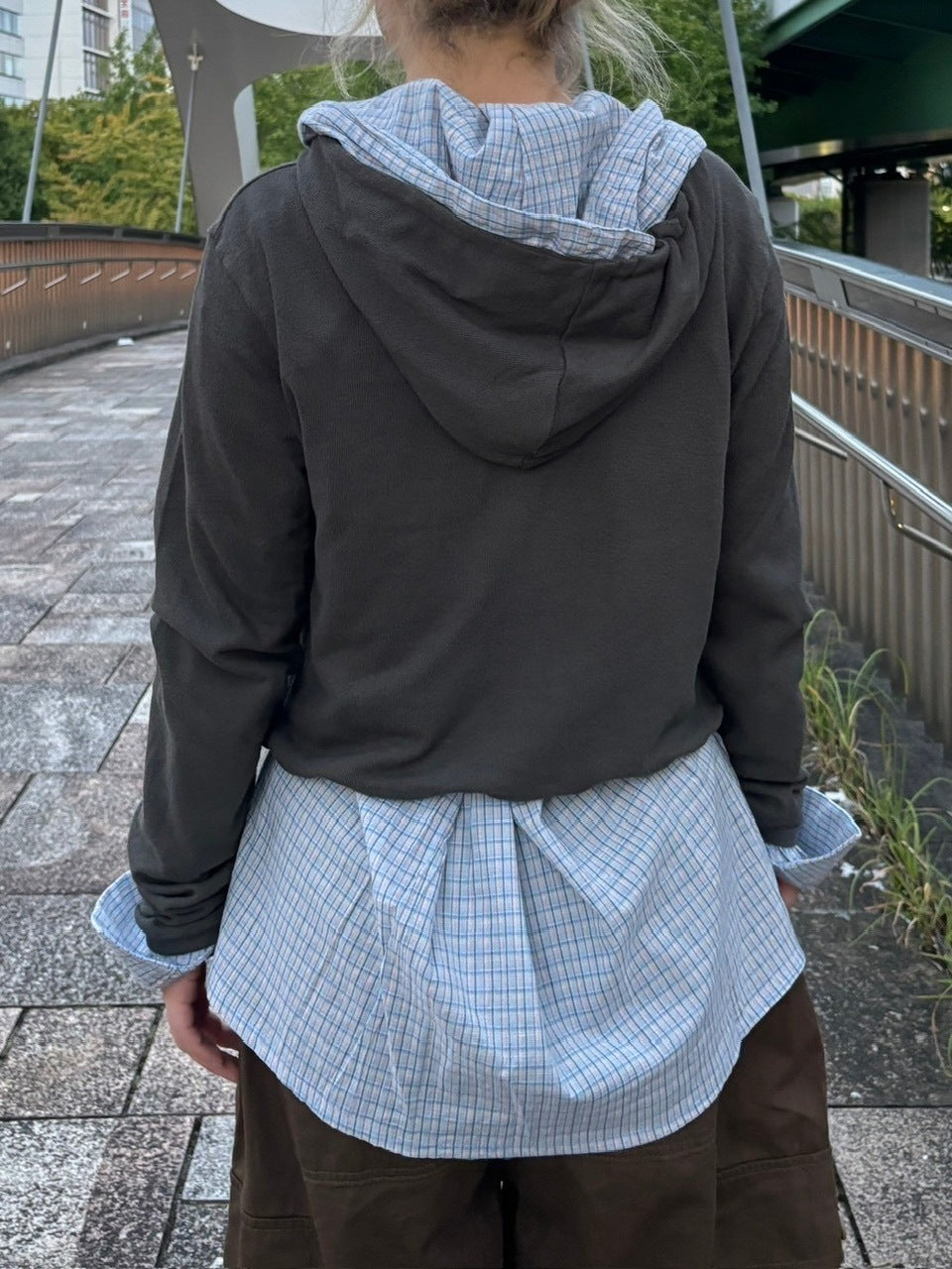 受注制【oaks】cut off v neck cropped hoodie (2color)