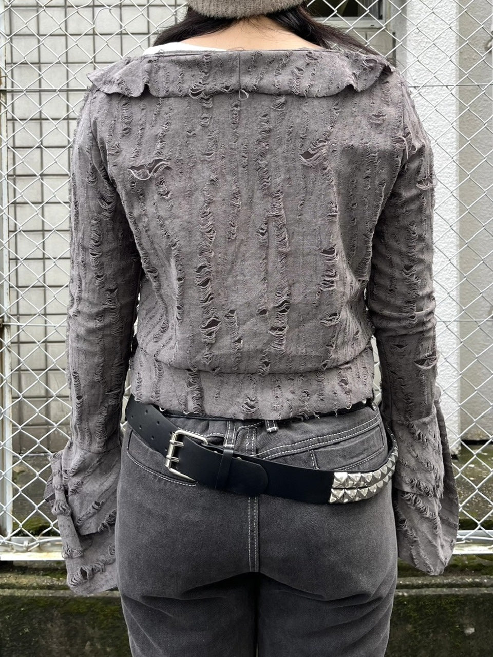 受注制【Never mind the XU】damage frill cardigan (2color)