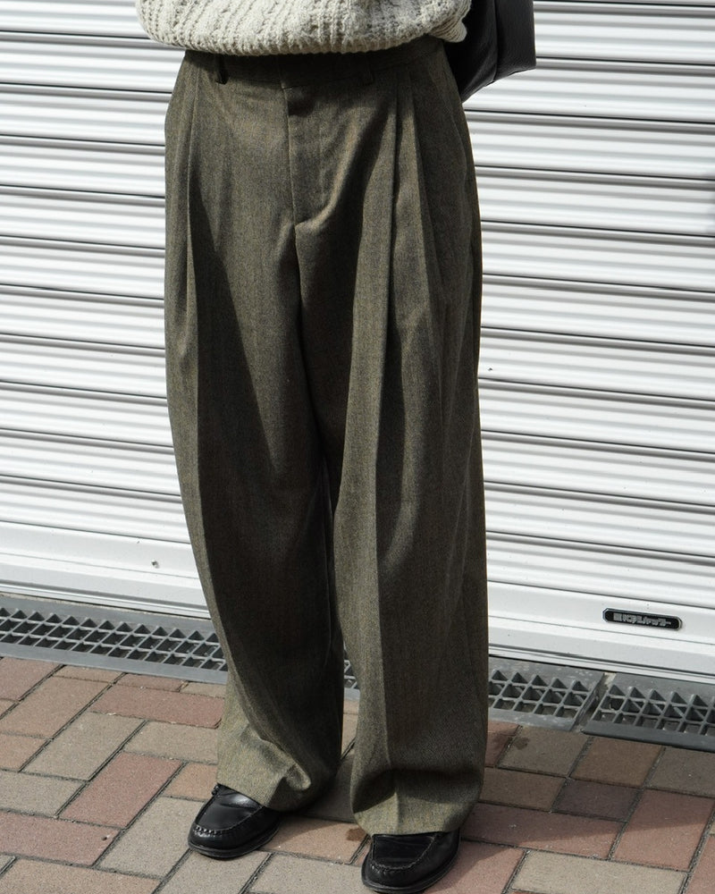 東京店WEB限定受注制【Chikashitsu +】wool double tuck slacks (2color)