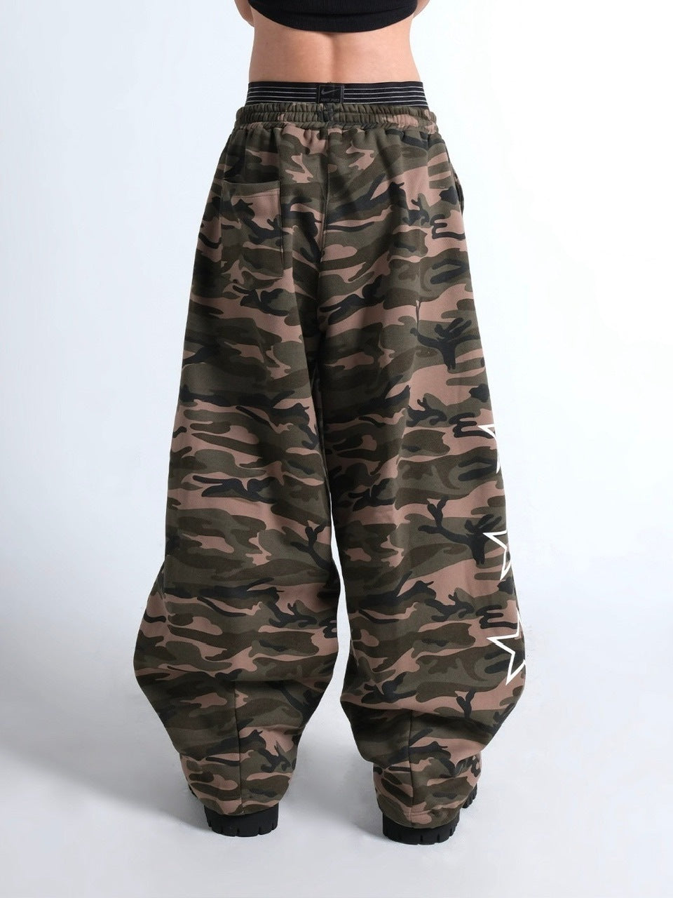 【IFEELLUCKY】Lucky army big sweat pants / 【アイフィールラッキー】ラッキーアーミービックスウェットパンツ