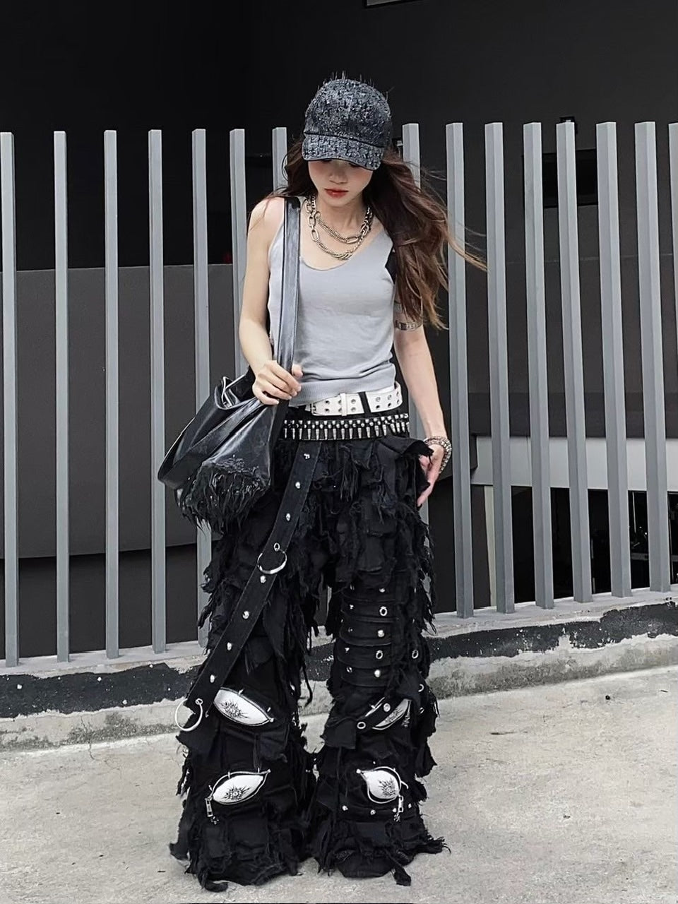 【UNIZ】BLACK MONSTER PANTS / 【ユニズ】ブラックモンスターダメージワイドデニムパンツ