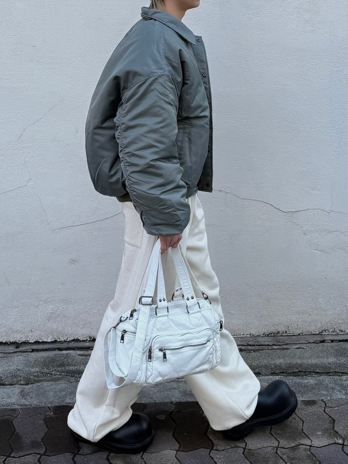 受注制【Chikashitsu +】vintage wash shoulder bag