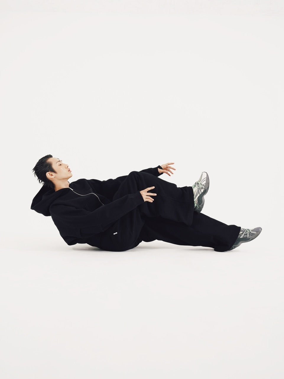 【CS】cropped double zip hoodie (black)