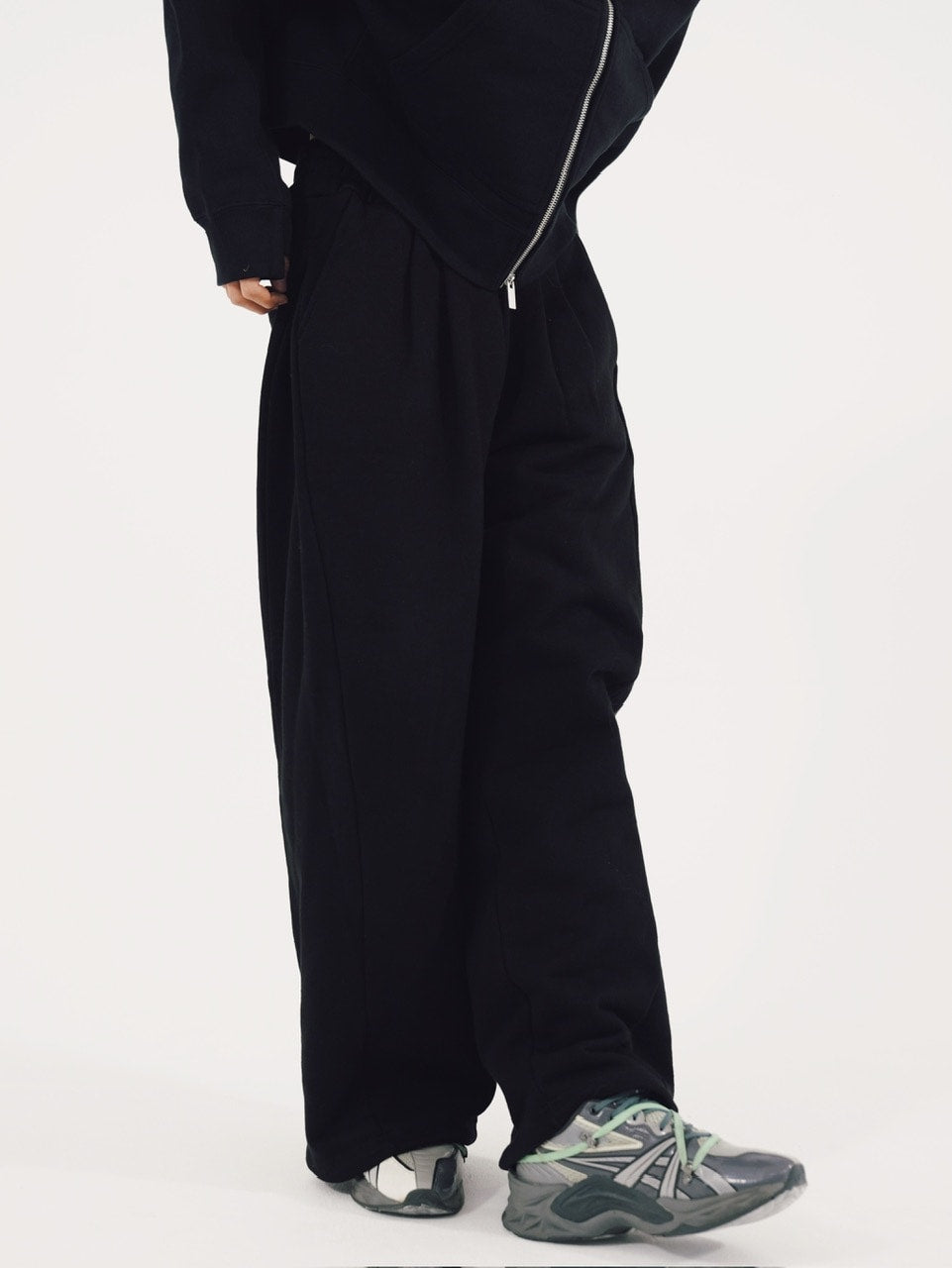 【CS】2tuck sweat pants (black)