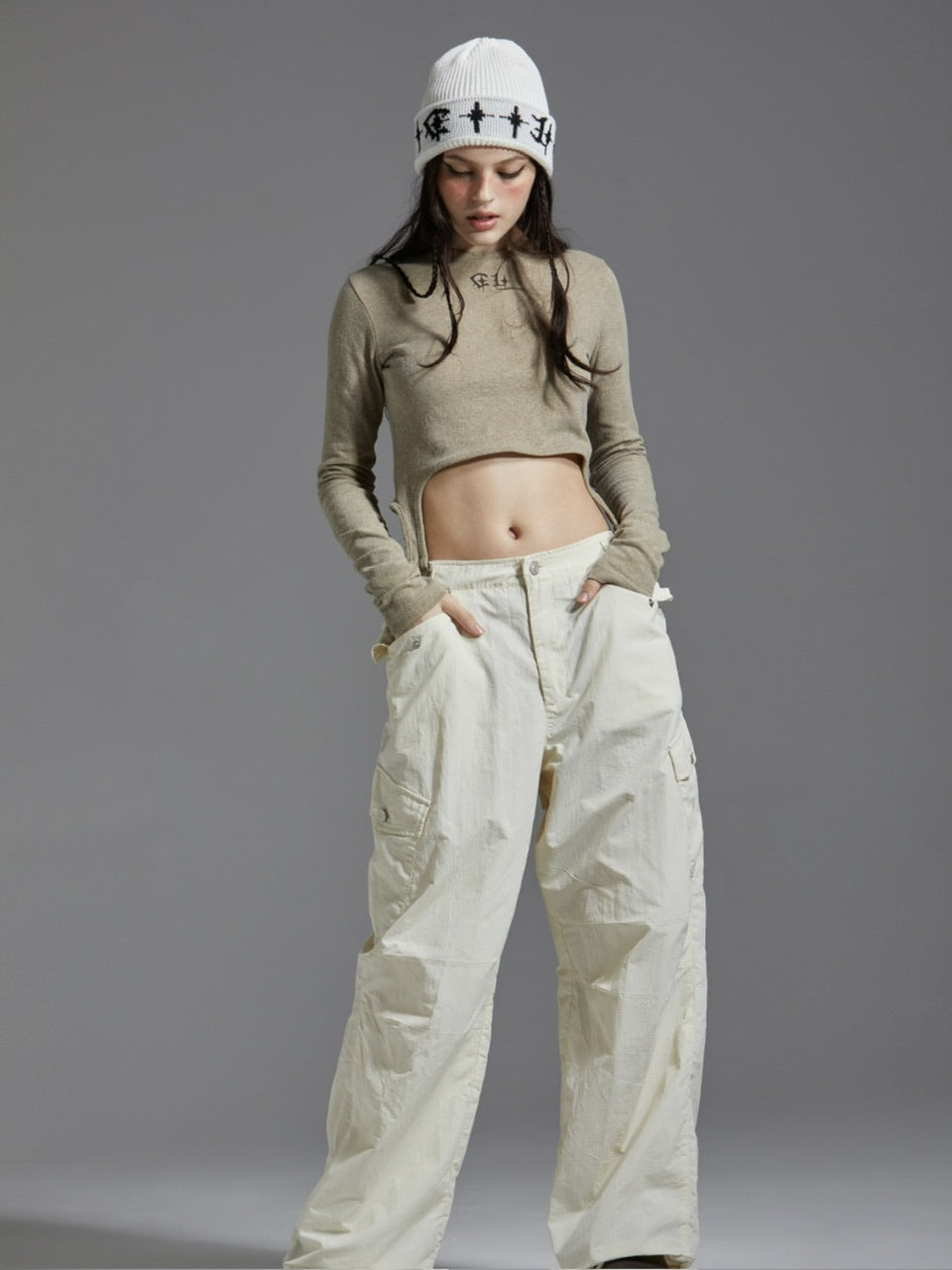 【GATELESS】DOUBLE RING CROPPED T-SHIRT