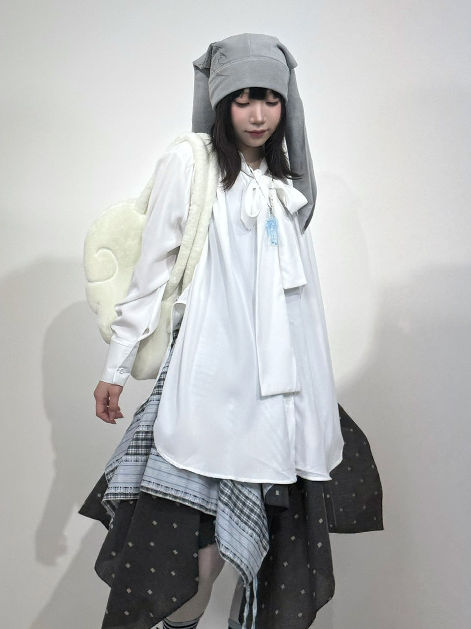 国際配送【Nerd out XU】satin tie shirt (2color)