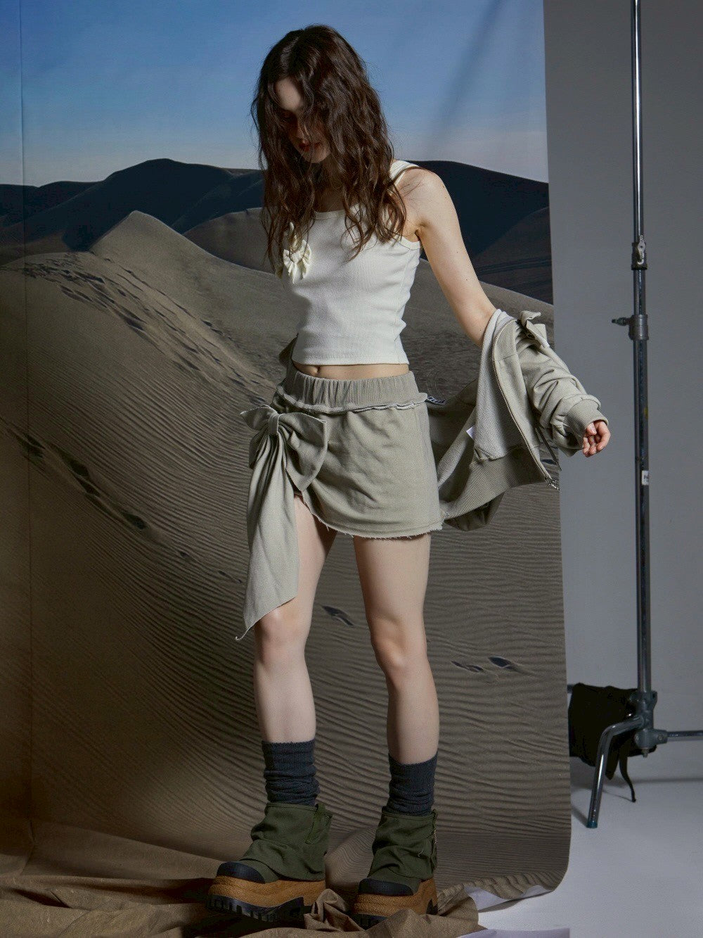 【GATELESS】RIBBON POP ZIPUP HOODIE