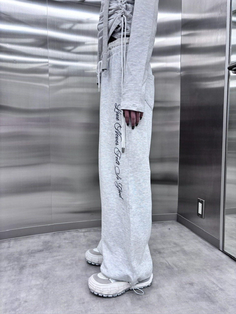 受注制【nmtc +】lace layered sweat pants (2color) / 【エヌエムティーシープラス】レースレイヤードスウェットパンツ