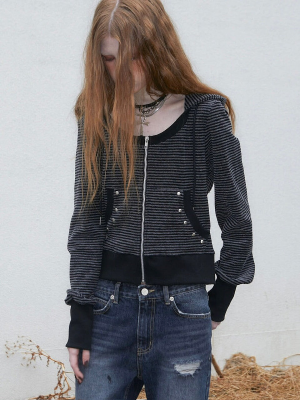 【NOT KNOWING】U Neck Stripe Hood Zip Up