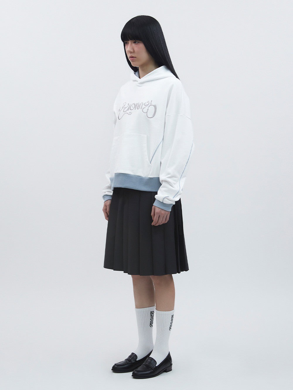 【TUOMIO】GRAPHIC BLOCK HOODIE