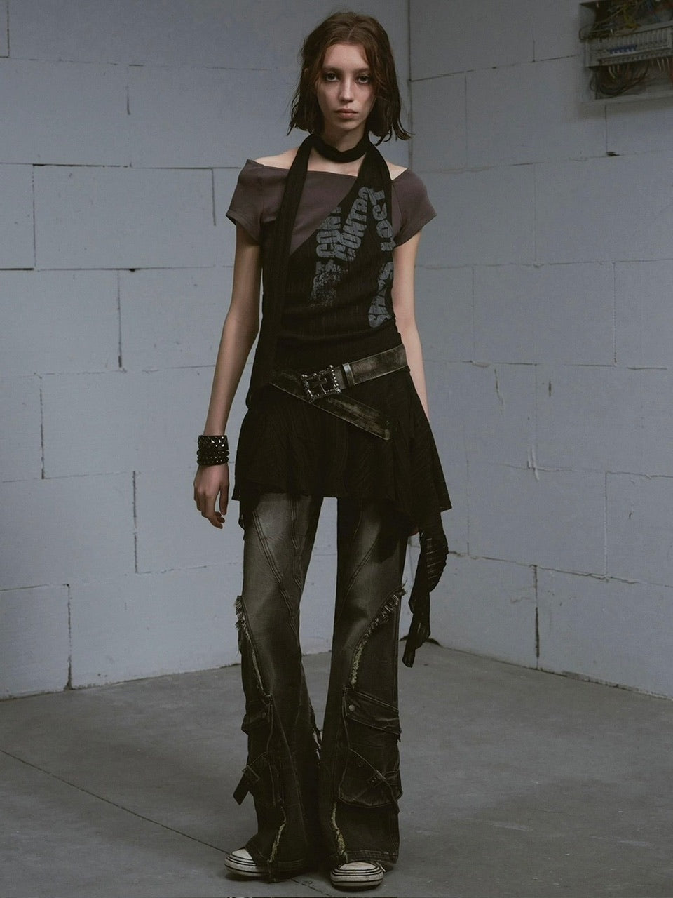 【Cest Nous】Black and Gray Short-sleeved T-shirts / 【セヌー】クロップ半袖Tシャツシアーチュニックレイヤードトップス