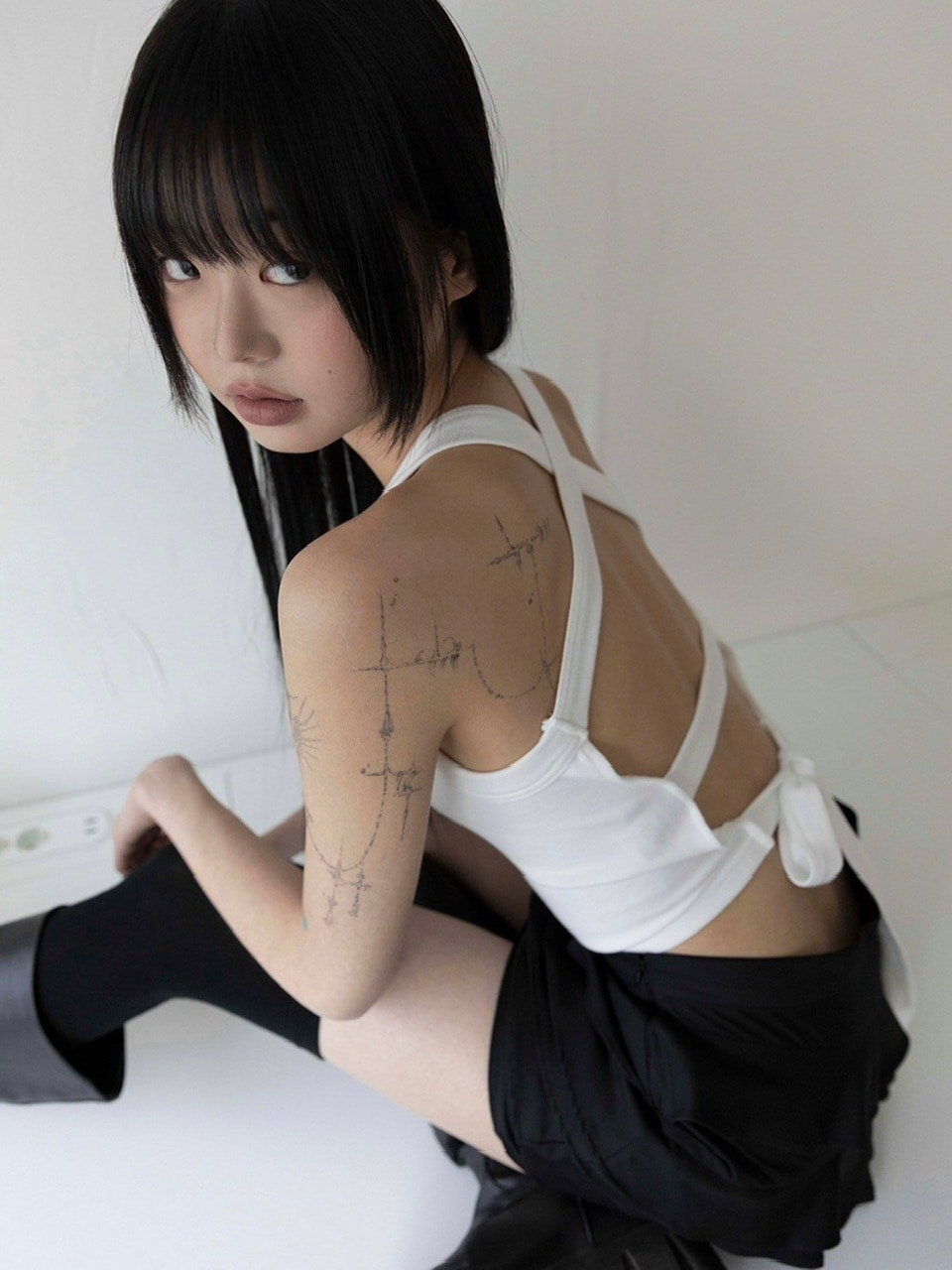【FLAREUP】Backless Strap Sleeveless