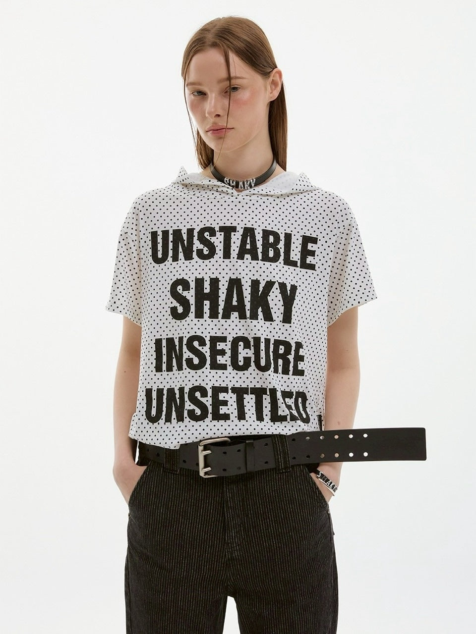 【ESC STUDIO】quadruple shaky hoodie / 【イーエスシーステュディオ】クアドルプルシャイキーロゴフード付き半袖Tシャツ