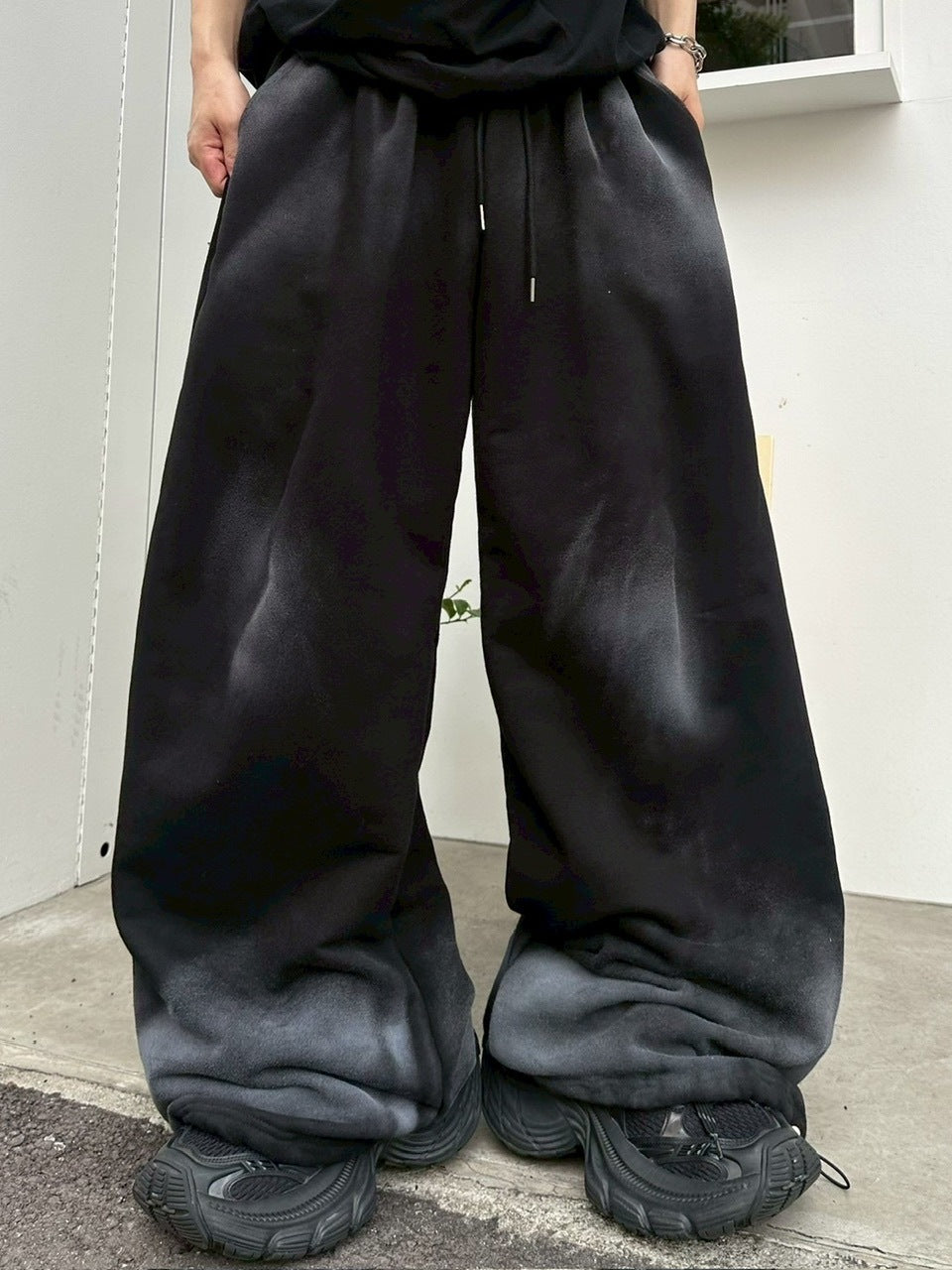 受注制【LUV CODE】spray sweat pants (3color)