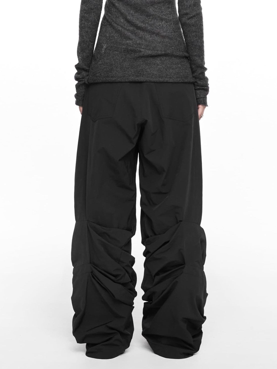 【NACHE】PINTUCK NYLON PANTS (UNISEX)