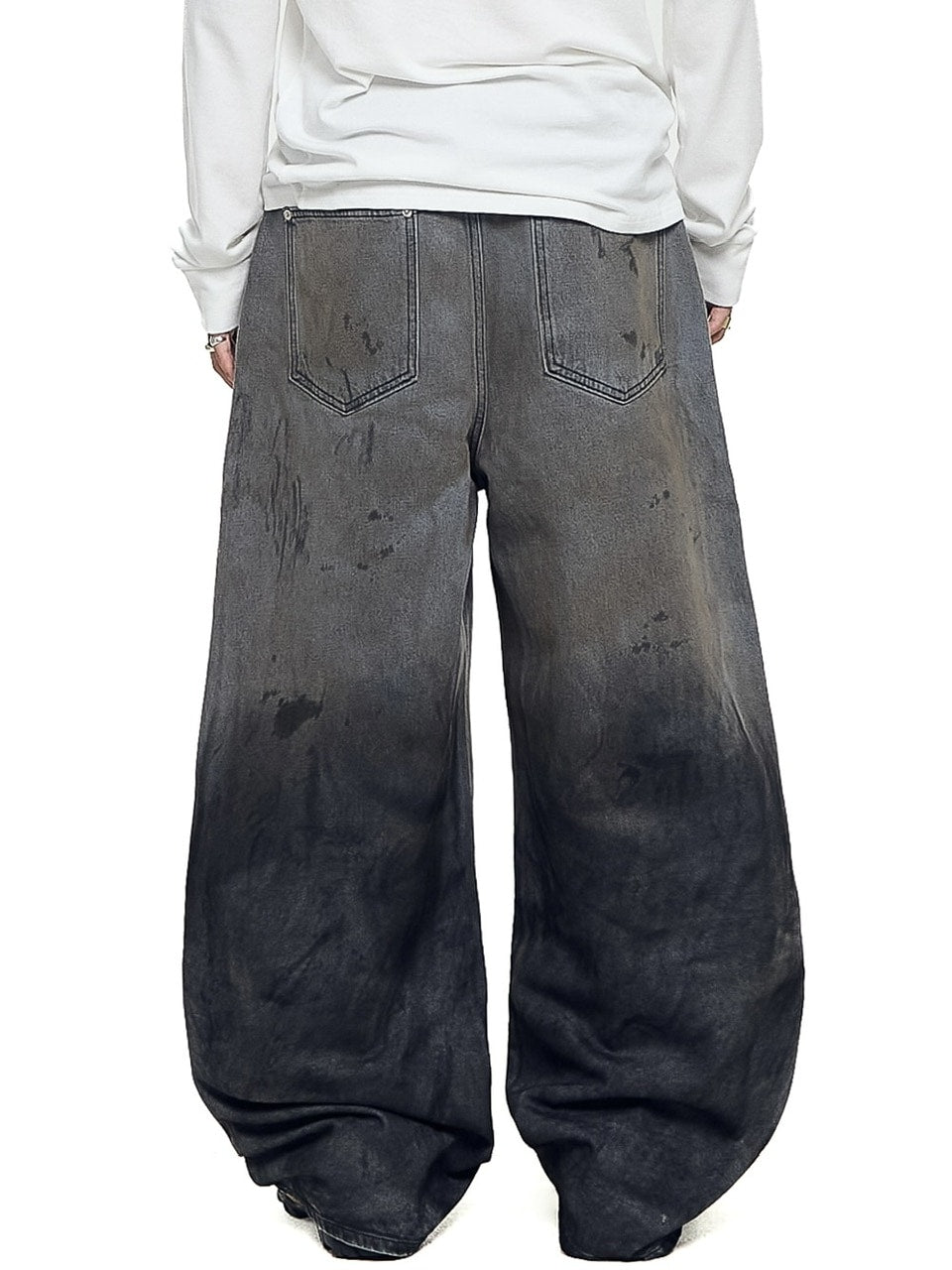 12/21再入荷【AAKAM】Dirty Gradation Denim Pants