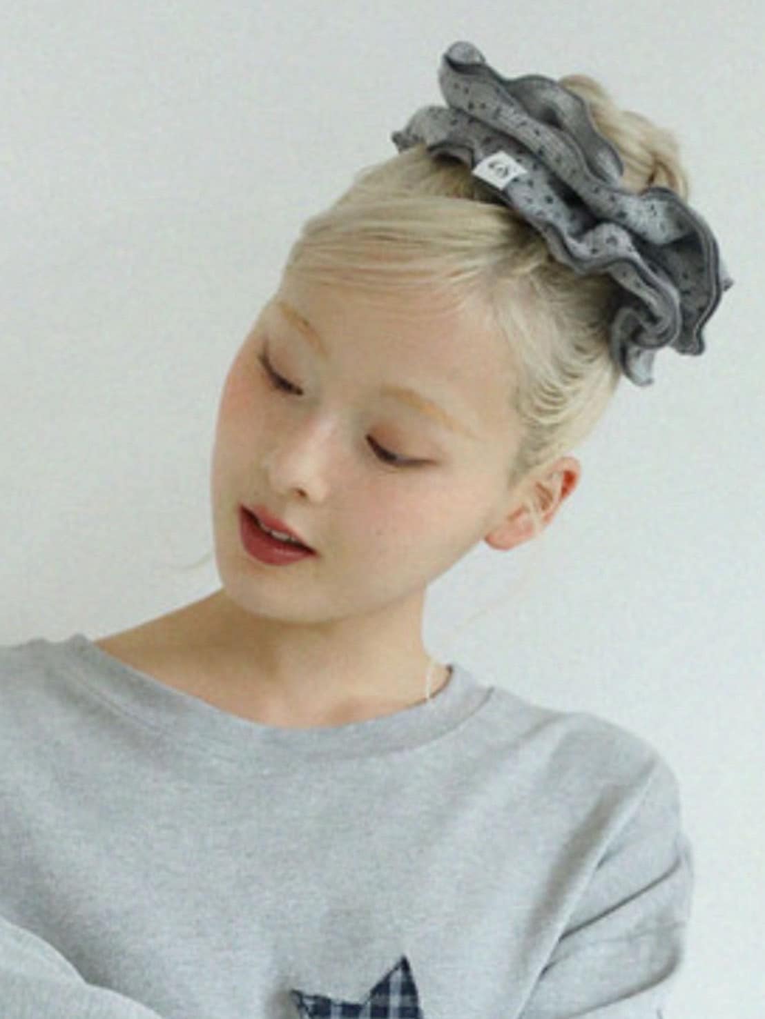 12/21 20:00 再販【Uglyshadow】FLOWER WAFFLE SCRUNCHIE