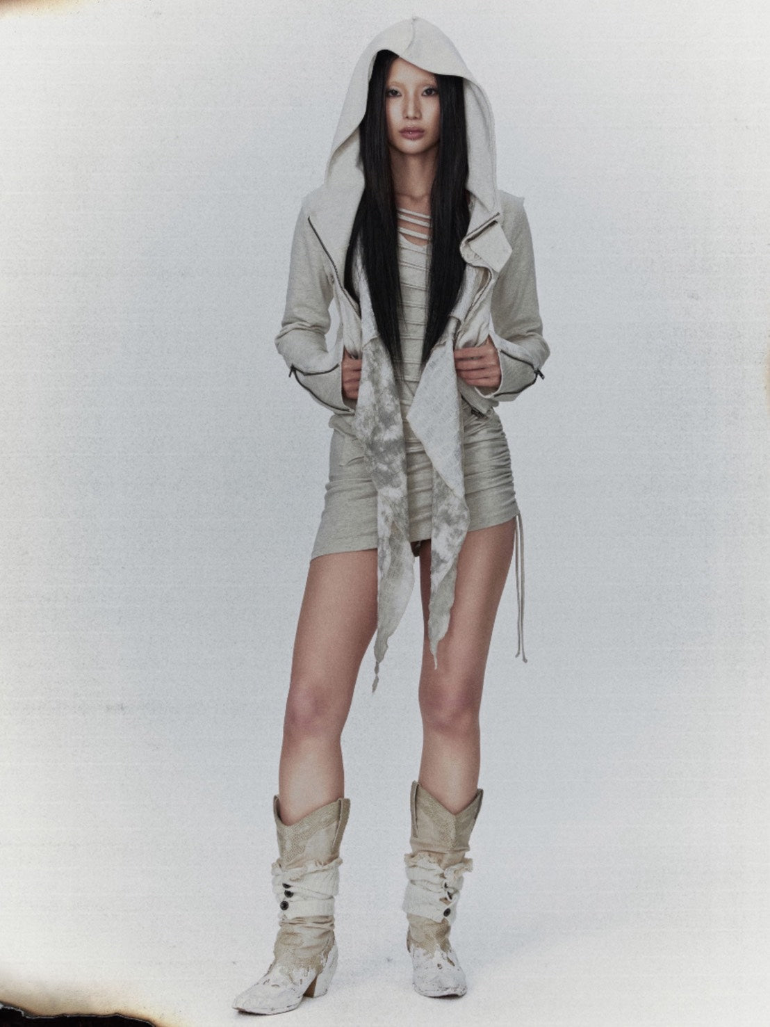 【bonienkiye】Distressed Hood Scarf Dress