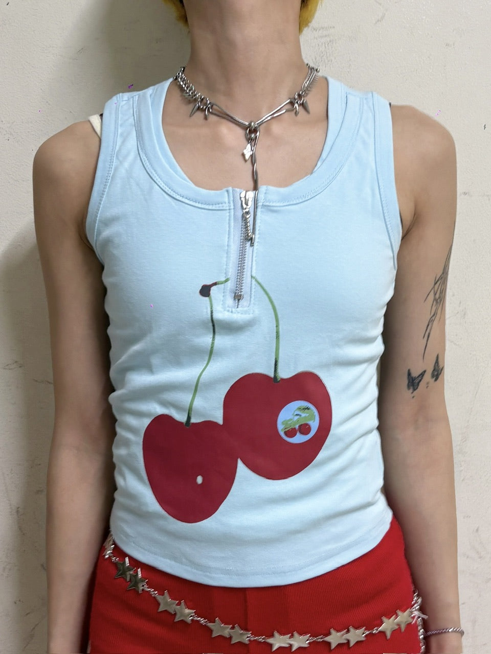 国際配送【Never mind the XU】zip up cherry tank tops