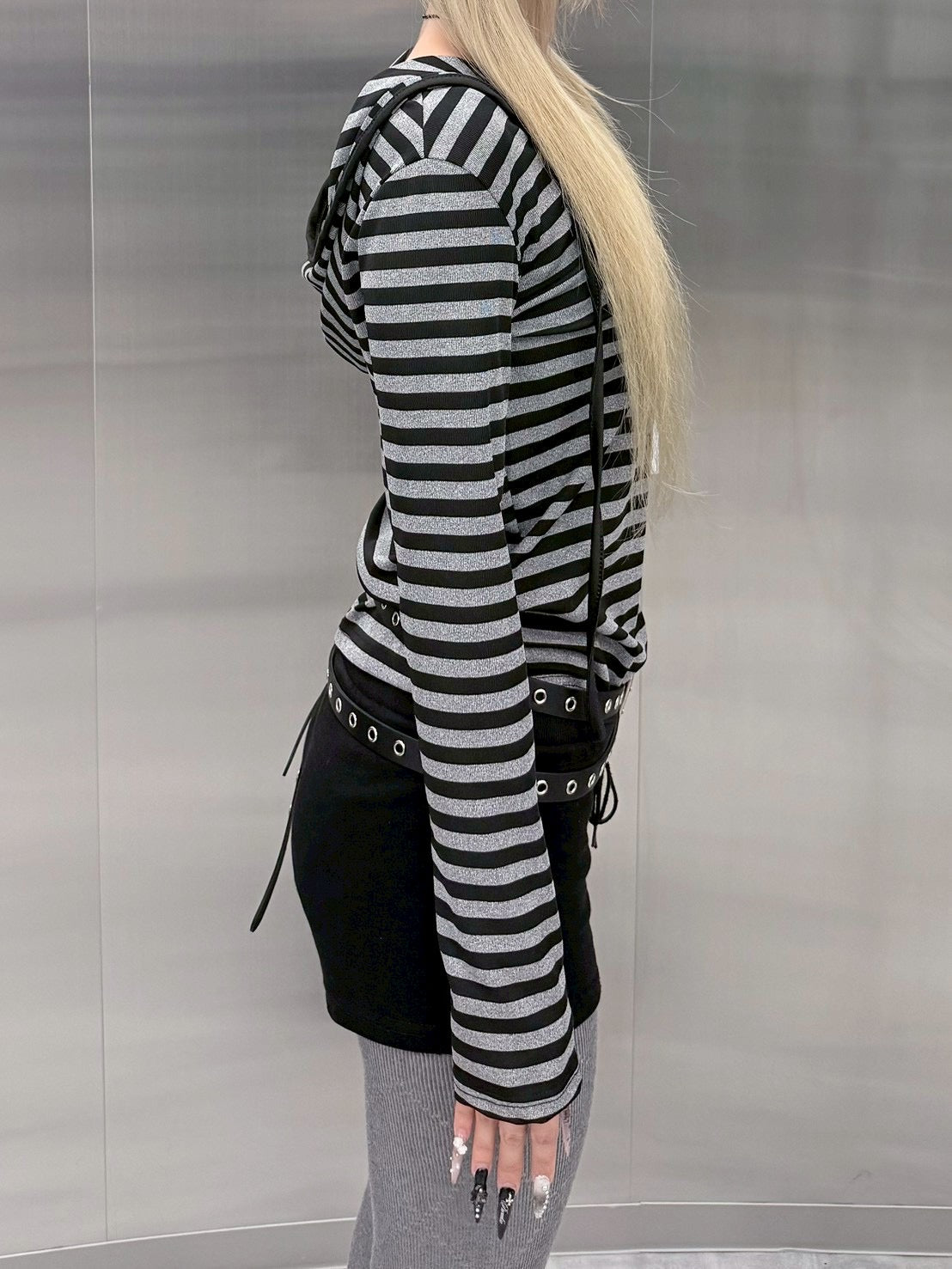 【nmtc+】border hooded long sleeve (2color)