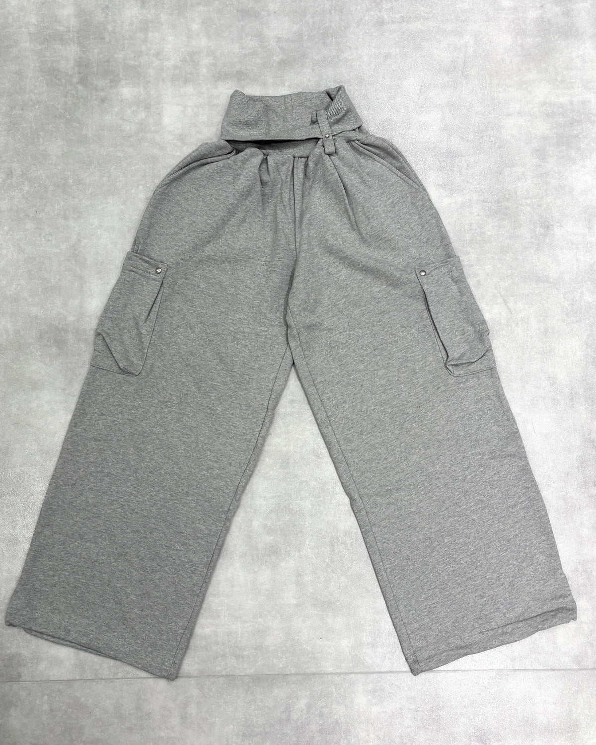 名古屋店WEB限定受注制【nmtc+】Folding Cargo Sweat Pants (2color)