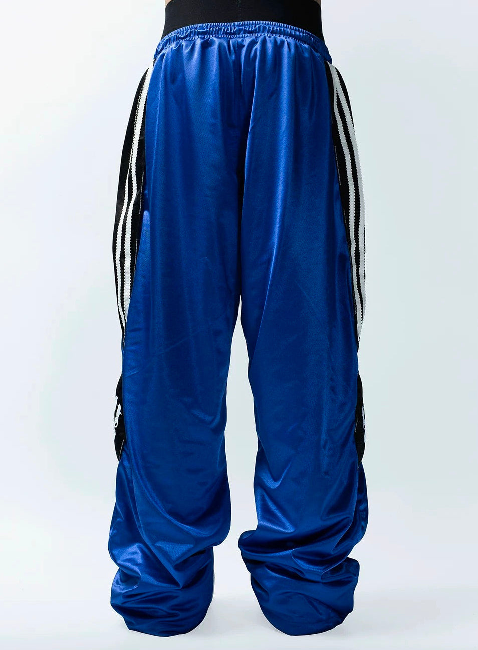【F.V.V.O】Wild Spirit Embroidered Wolf Pants