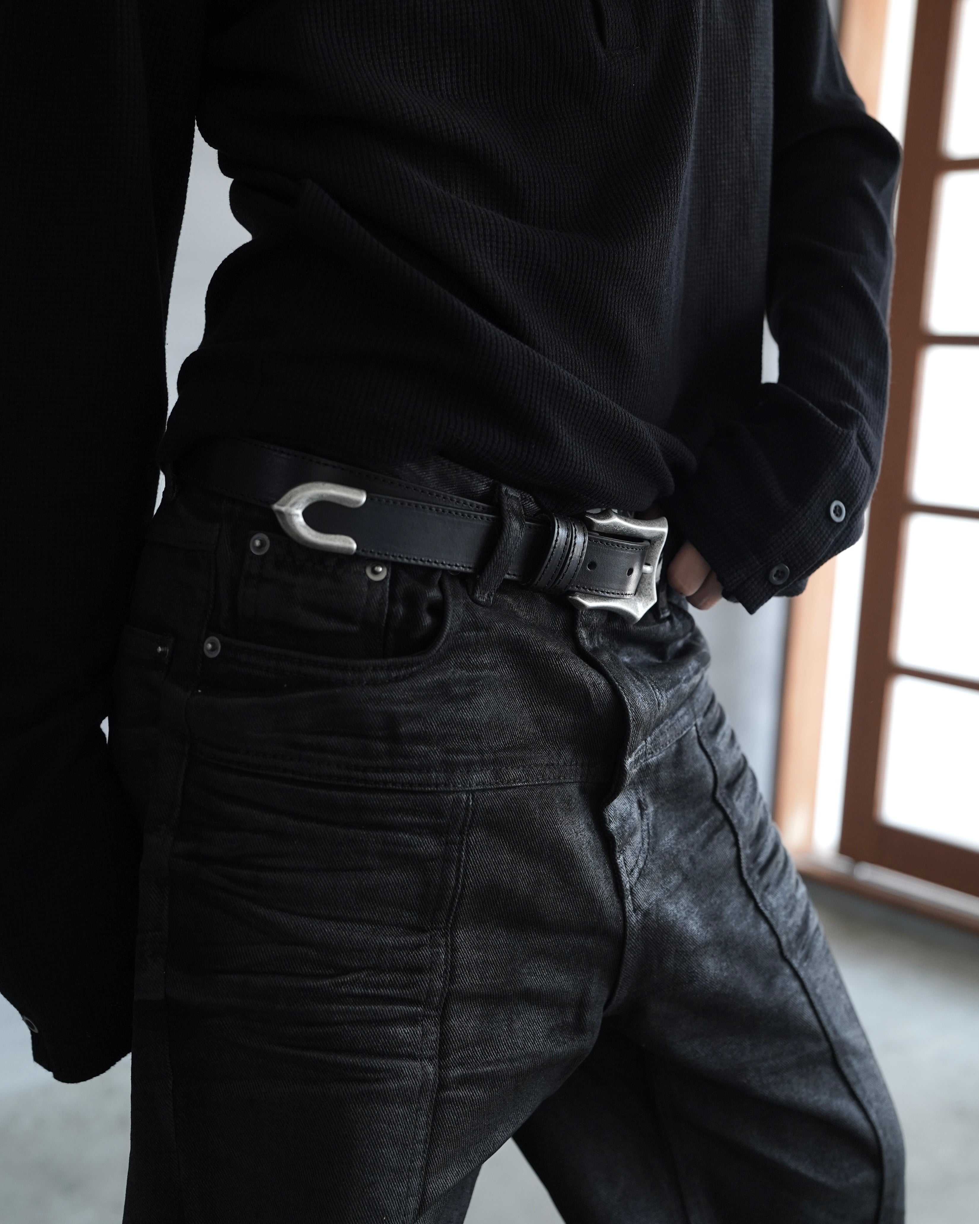 【CHIKASHITSU PLUS HIGH】Gothic leather buckle belt