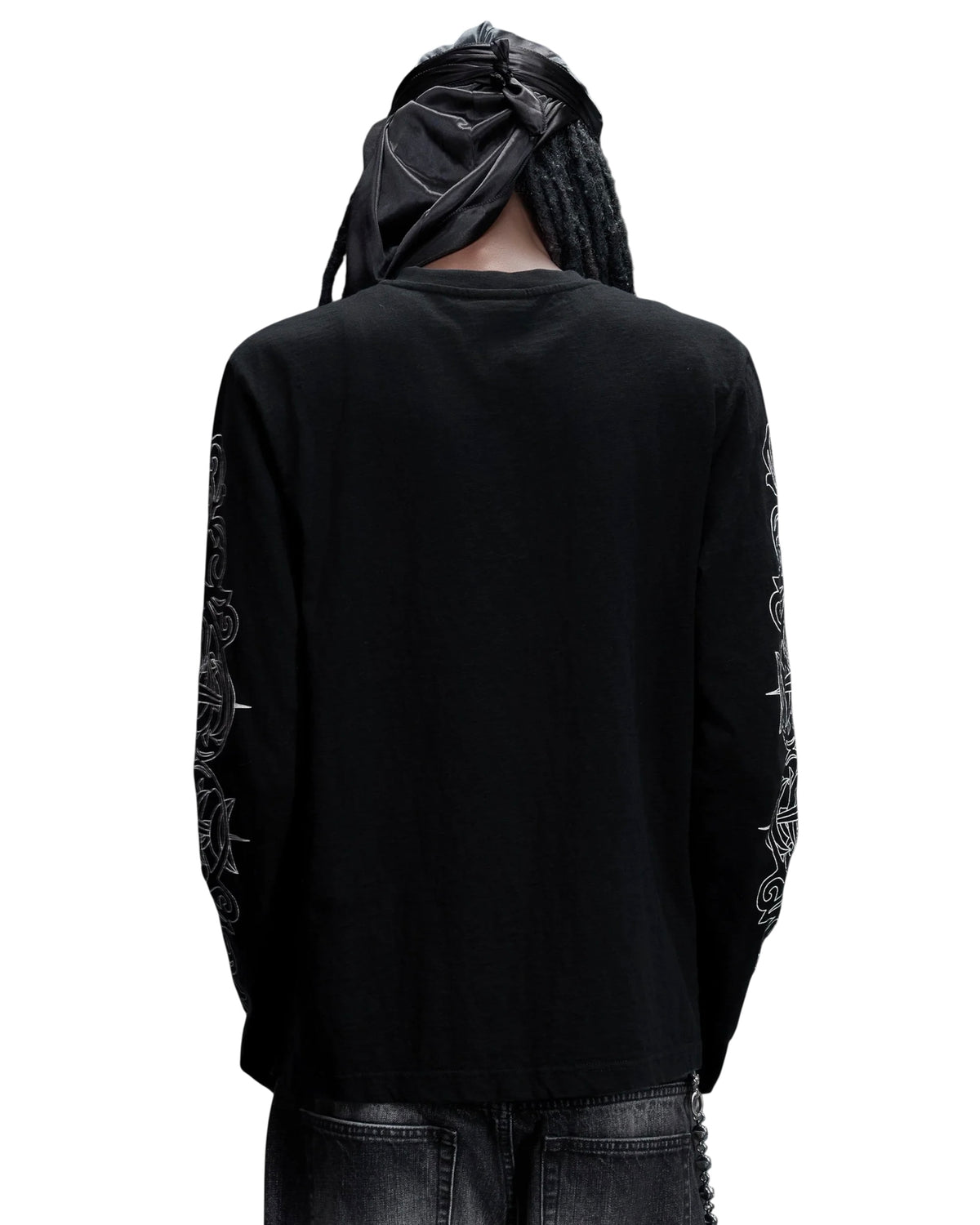 【THEBOYHASNOPATIENCE】LUMINOUS DAWN BAROQUE HENLEY L/S TEE