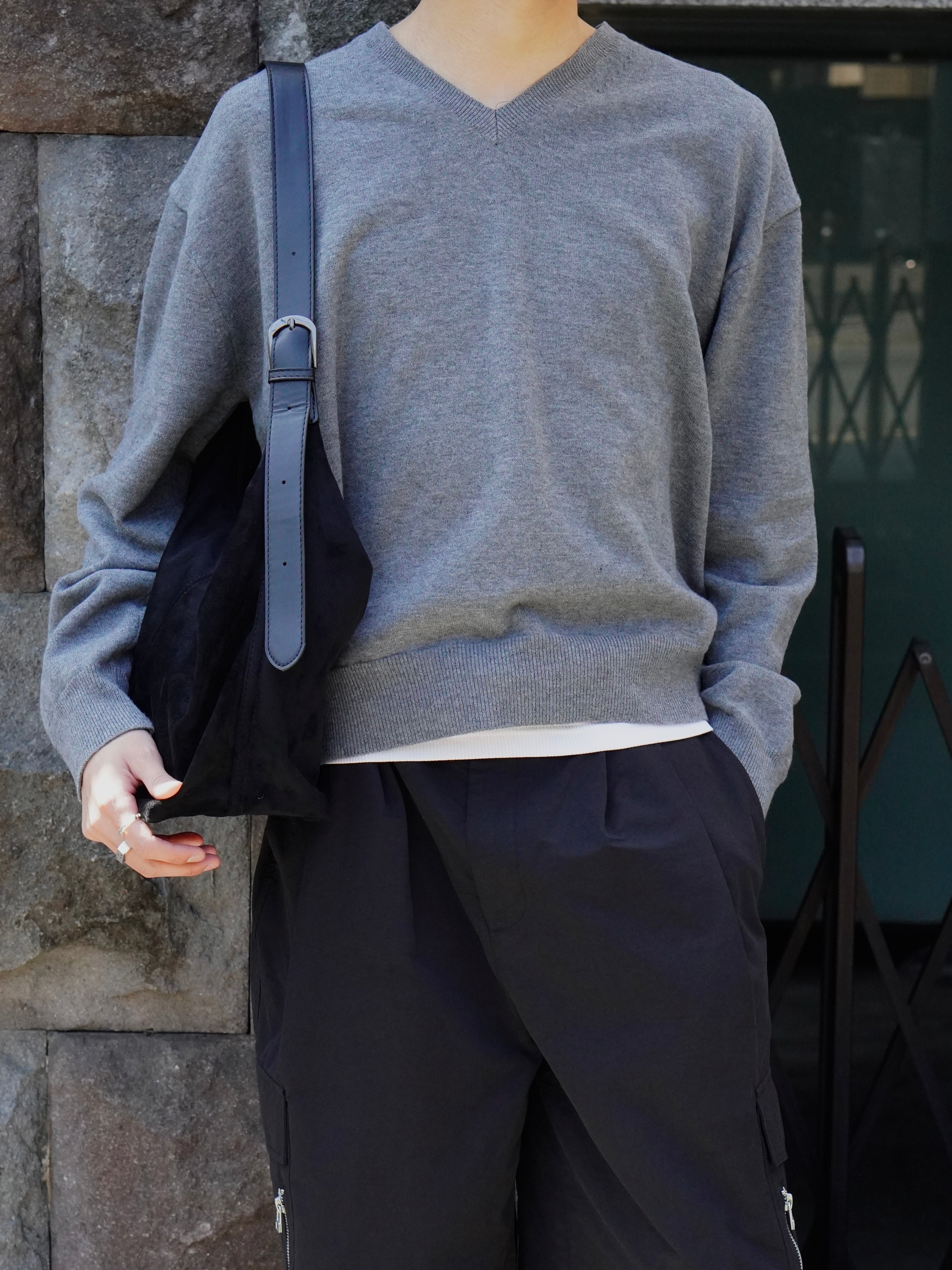 東京店WEB限定【Chikashitsu +】cropped vneck knit (3color)