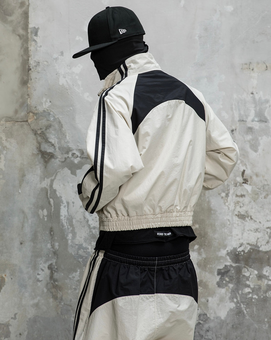 【roaringrad】26 Crop Track Jacket