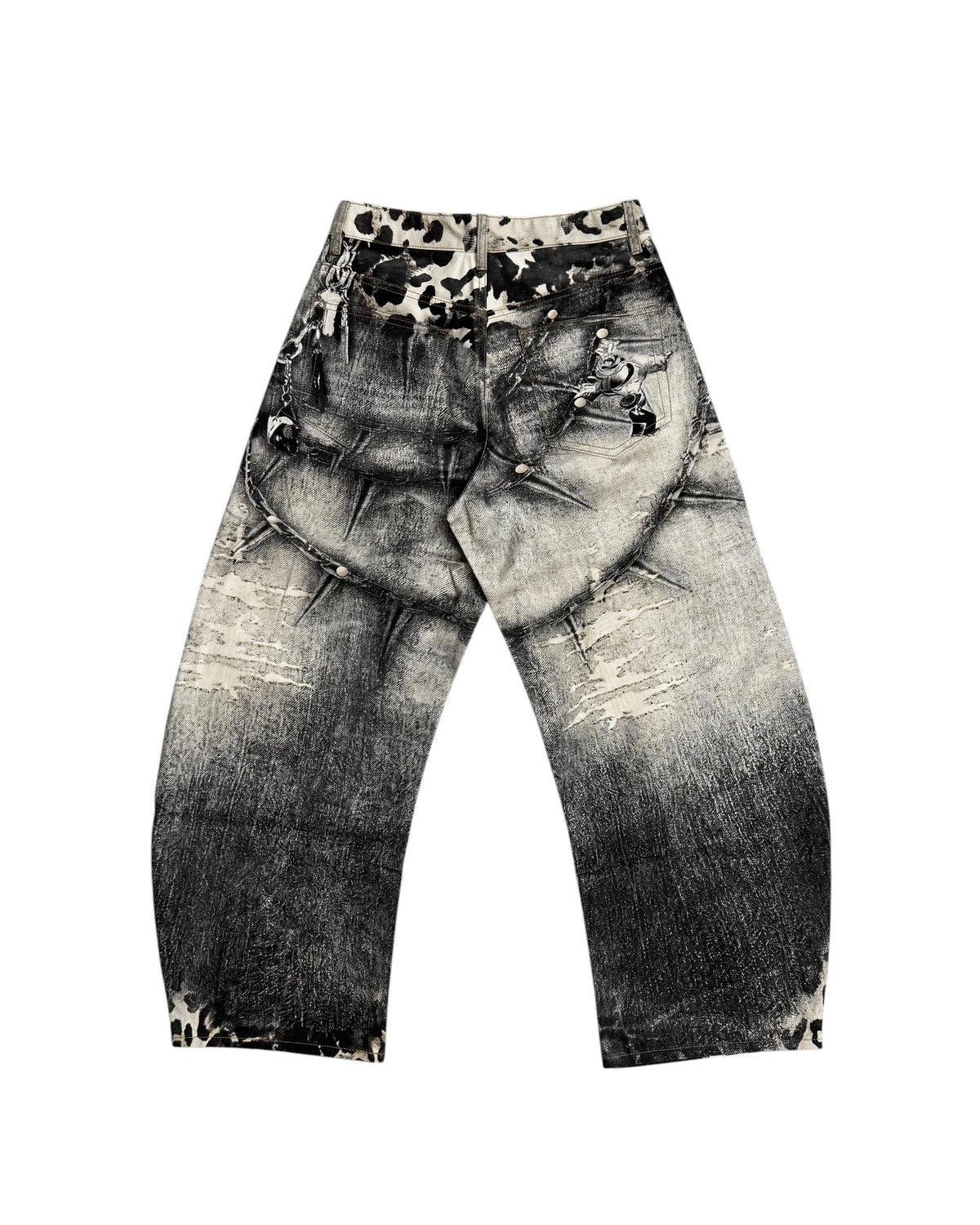 国際配送【Never mind the XU】Leopard graphic washed denim pants