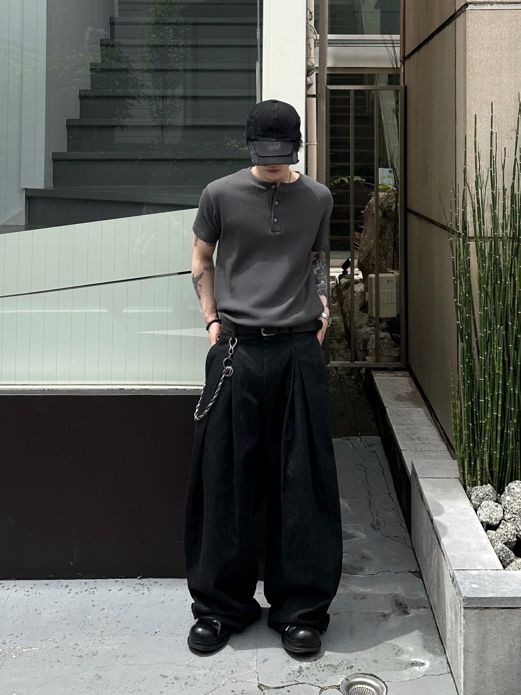 大阪店WEB限定受注制【Chikashitsu + 】button point henley neck t-shirt (3color)