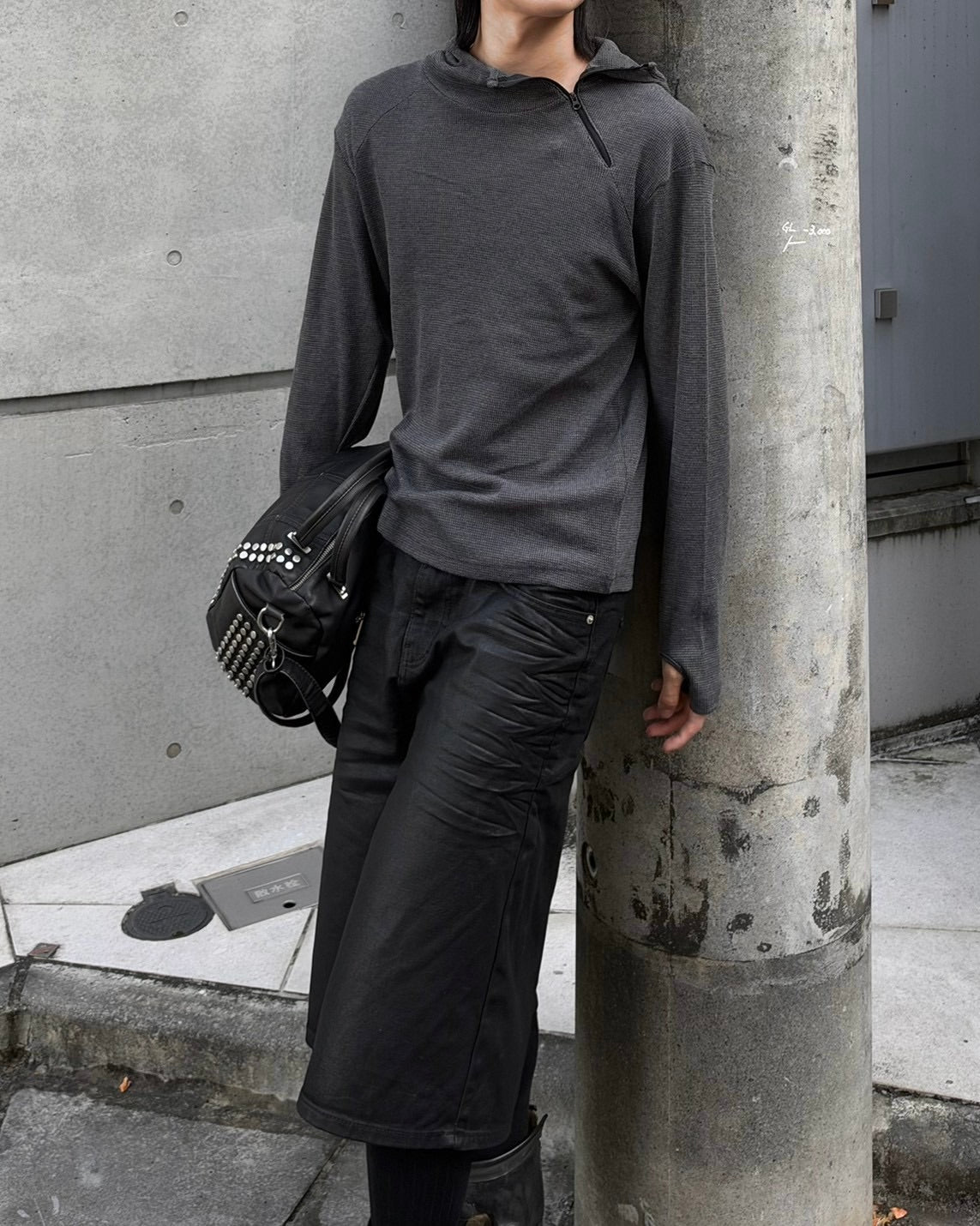 受注制【nmtc+】Diagonal Zip Hood Top (3color)