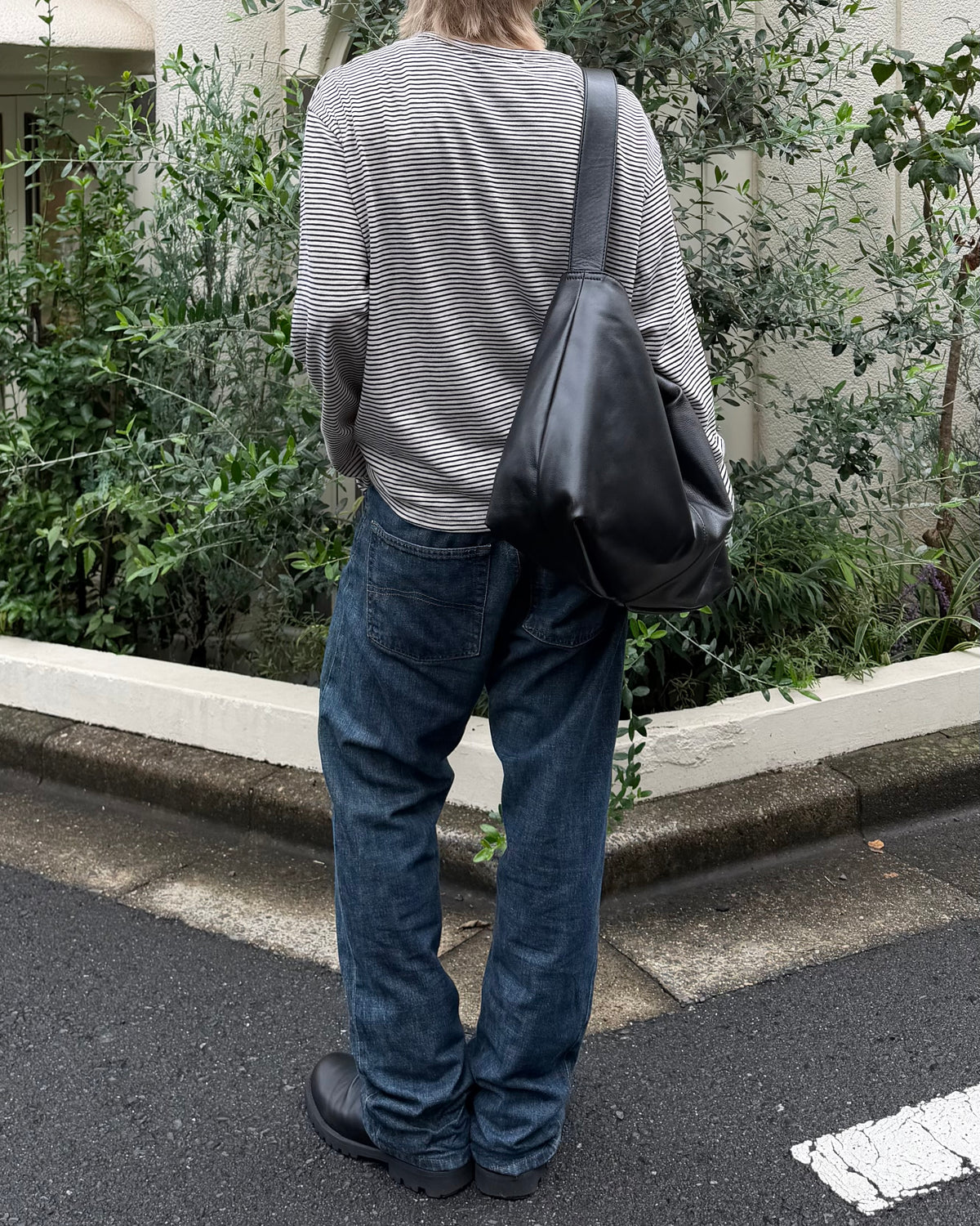 東京店WEB限定受注制【Chikashitsu +】cropped border long sleeve tee (2color)
