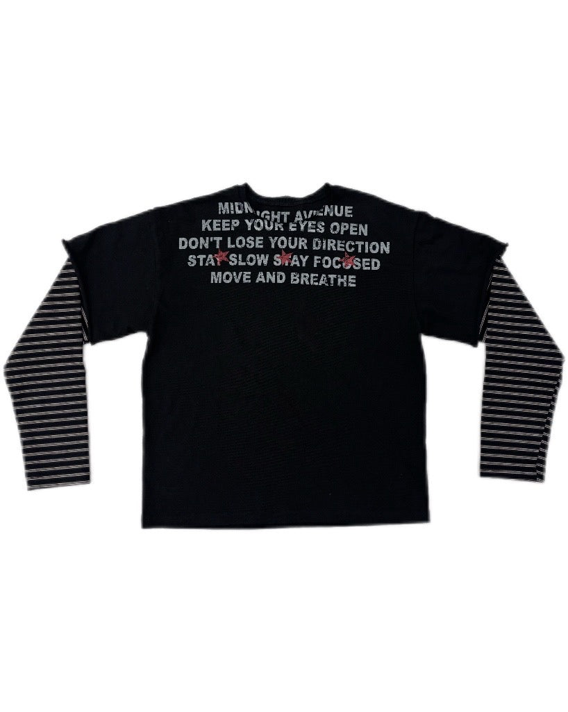 受注制【Never mind the XU】LAYERED STRIPE SLEEVE GRAPHIC TEE (2color)