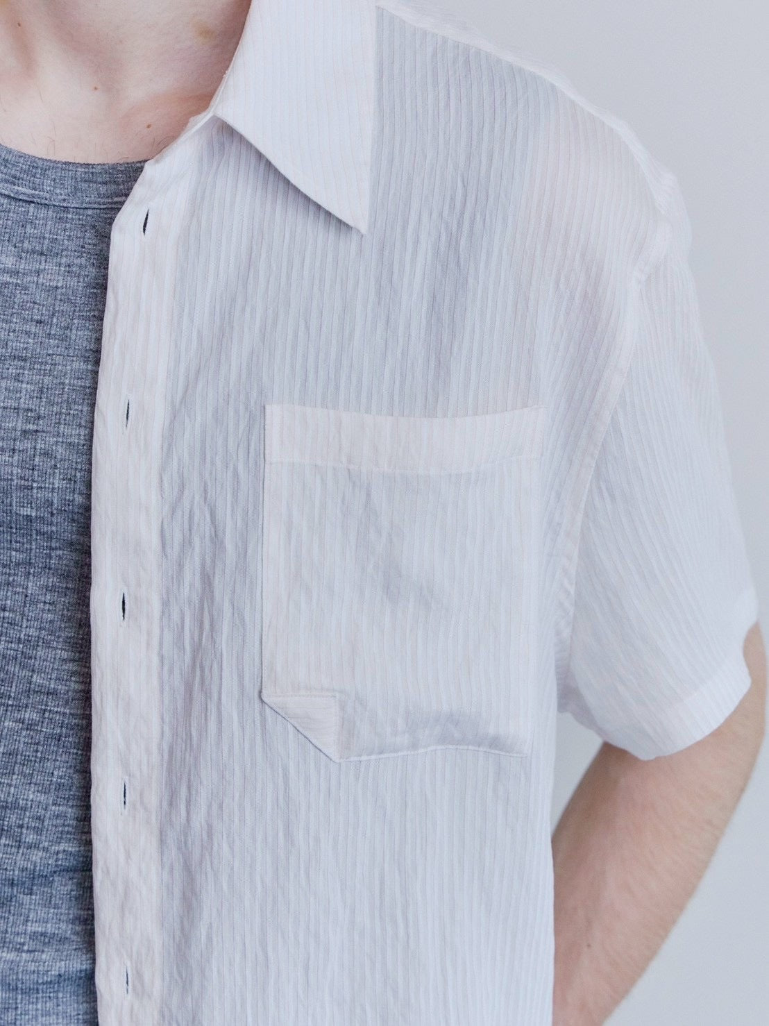 【Waviness】Sheer Origami Crop Half Shirts