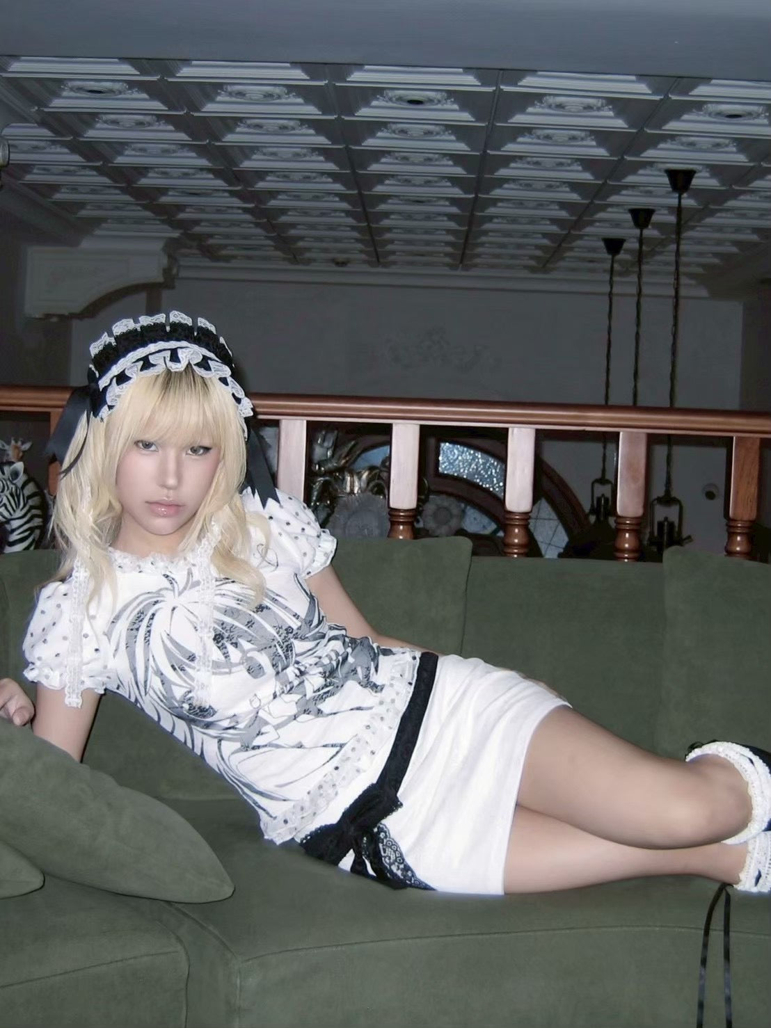 【SelfishGhost】Anime-themed lace print double-layer fabric tee
