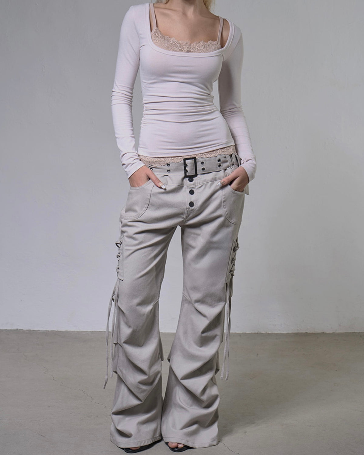 【FANCY CLUB】BELTED FLARE SHIRRING PANTS