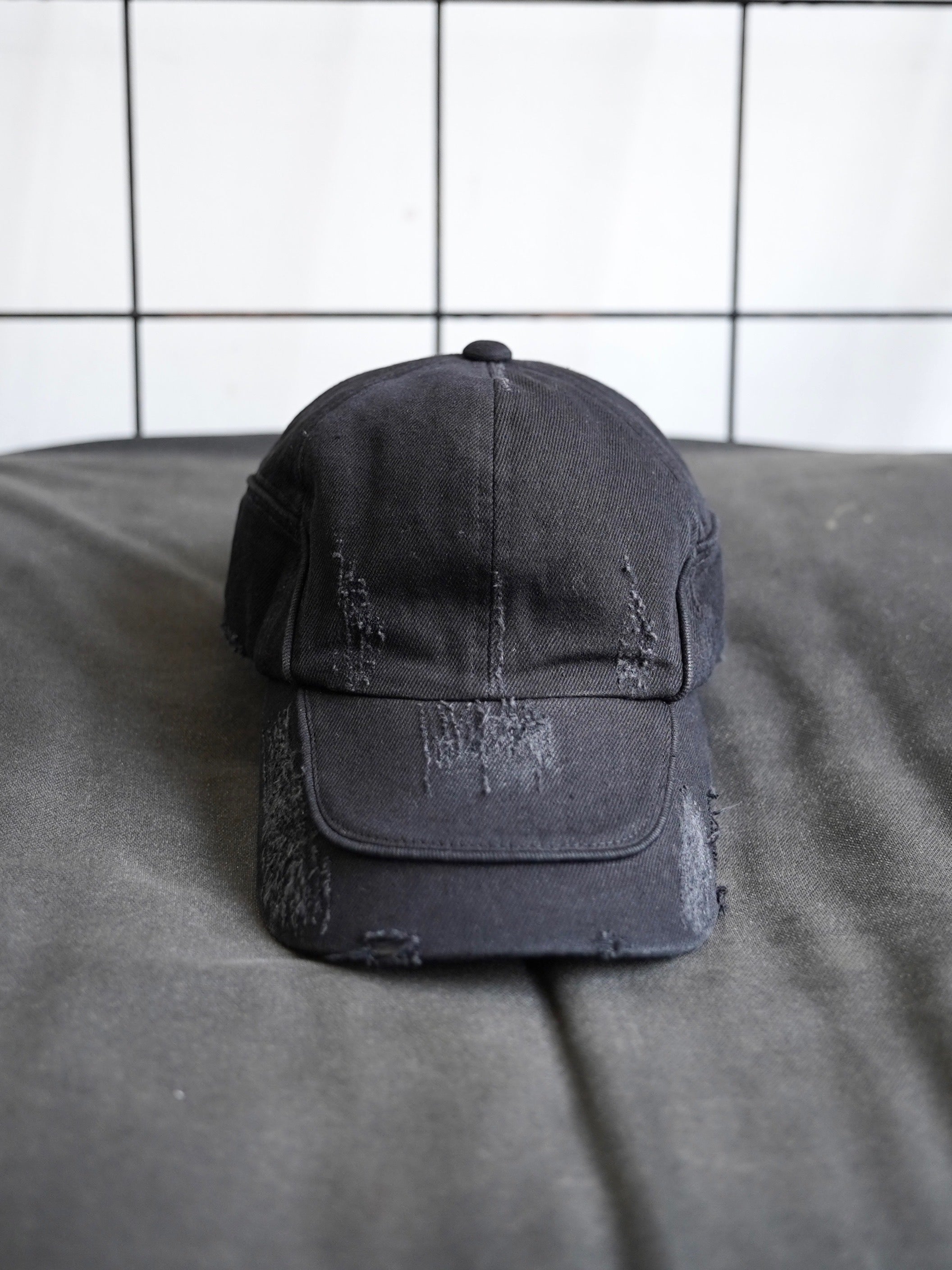 5/23 20:00発売【CHIKASHITSU PLUS HIGH】Arch washed denim cap (wash black)